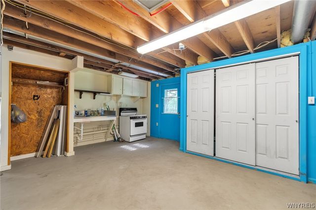 7741 Zimmerman Road, Boston, NY 14075