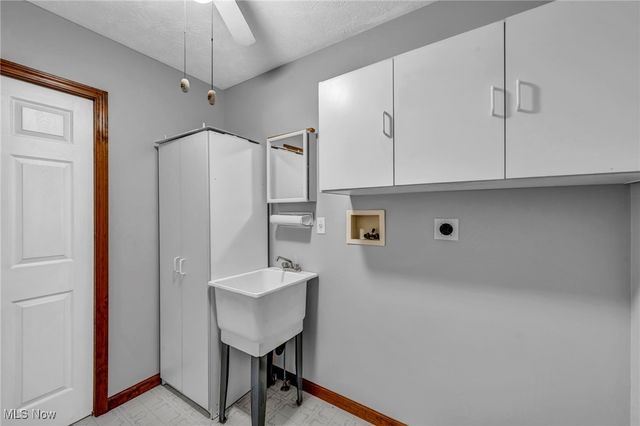 9220 Terrace Park Drive, Mentor, OH 44060