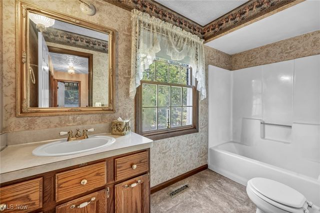 9220 Terrace Park Drive, Mentor, OH 44060