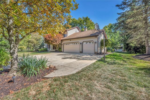 9220 Terrace Park Drive, Mentor, OH 44060