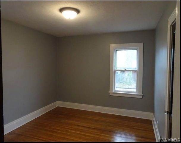 192 Euclid Avenue, Tonawanda, NY 14217