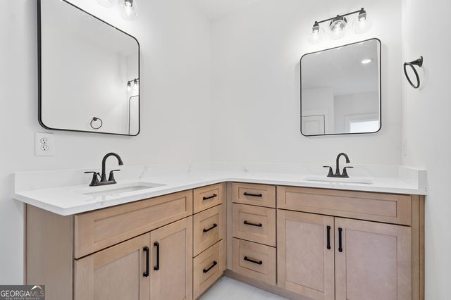 784 Sherwood Road, Gainesville, GA 30501