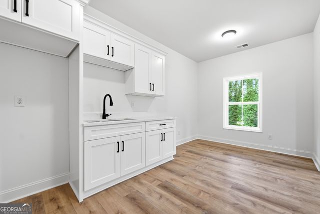 784 Sherwood Road, Gainesville, GA 30501