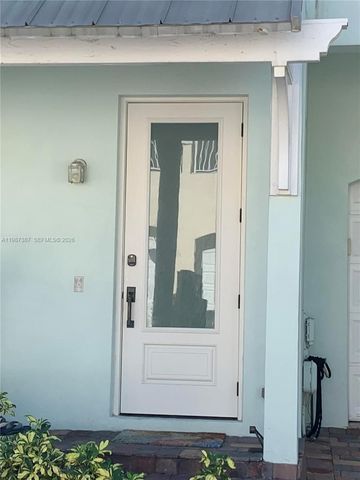 475 Ocean Ridge Way, Juno Beach, FL 33408