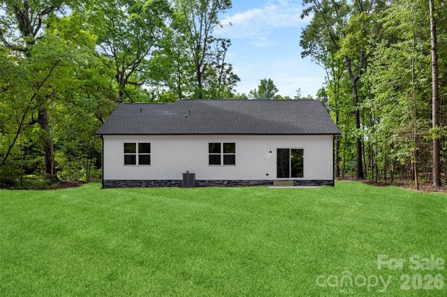 1290 Scotts Creek Road, Statesville, NC 28625