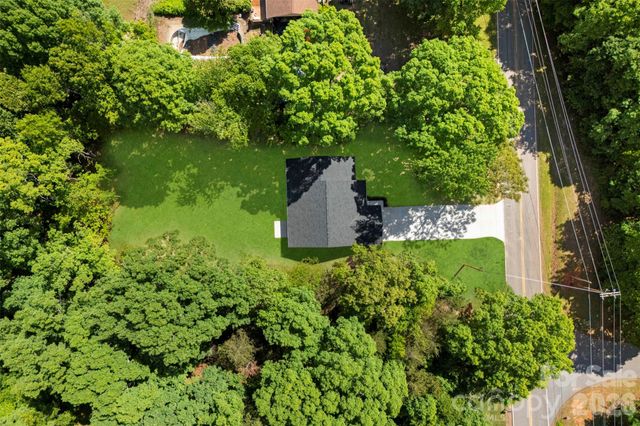 1290 Scotts Creek Road, Statesville, NC 28625