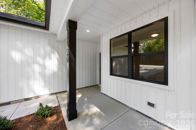 1290 Scotts Creek Road, Statesville, NC 28625