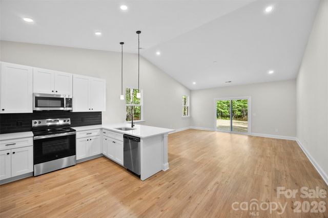 1290 Scotts Creek Road, Statesville, NC 28625