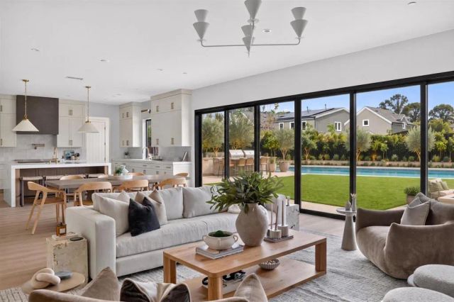 1341 Berryman Canyon Road, Encinitas, CA 92024