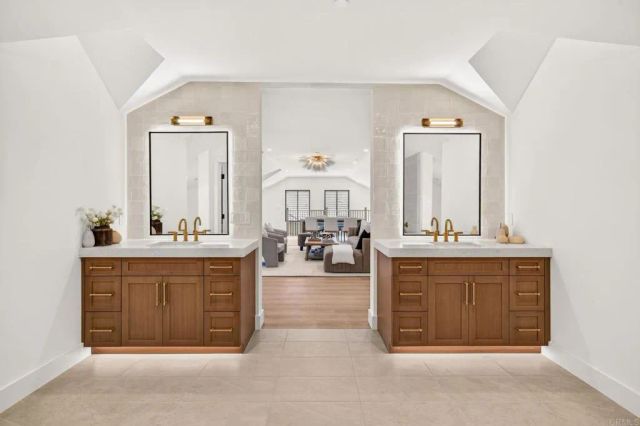 1341 Berryman Canyon Road, Encinitas, CA 92024