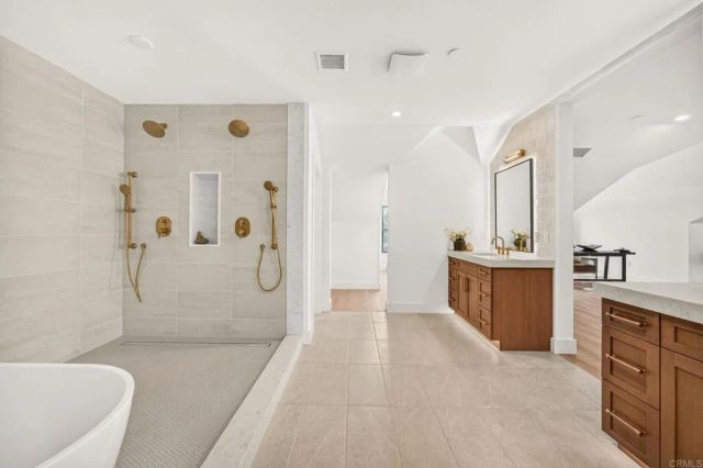 1341 Berryman Canyon Road, Encinitas, CA 92024