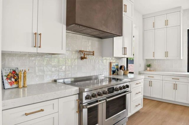 1341 Berryman Canyon Road, Encinitas, CA 92024