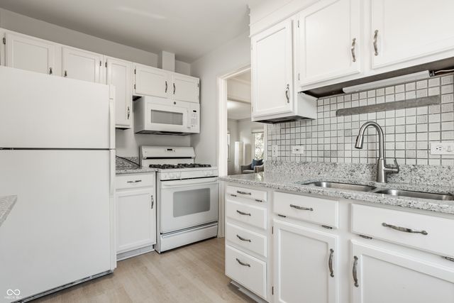 6140 Rosslyn Avenue, Indianapolis, IN 46220
