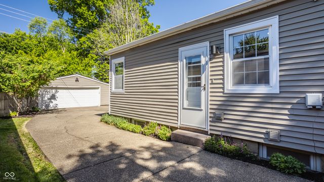 6140 Rosslyn Avenue, Indianapolis, IN 46220