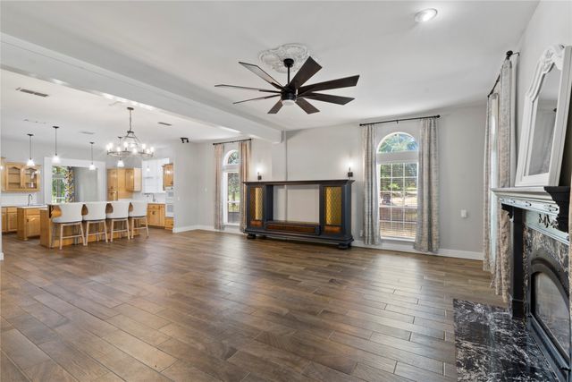 7600 County Road 3700, Athens, TX 75752