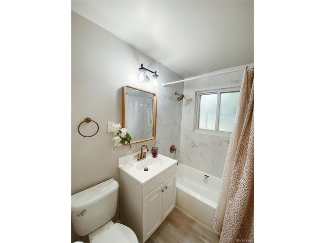 3000 Billings St, Aurora, CO 80011