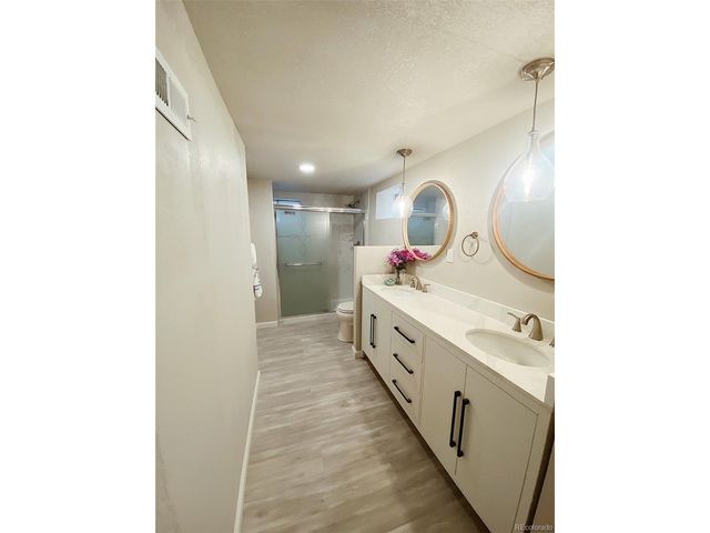 3000 Billings St, Aurora, CO 80011