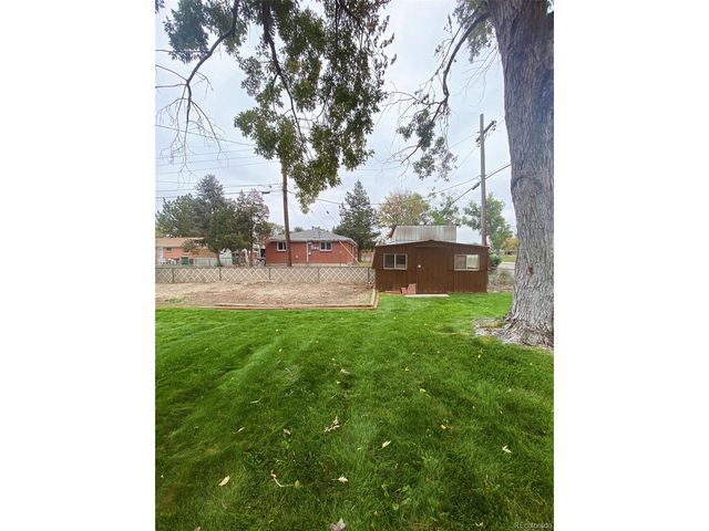 3000 Billings St, Aurora, CO 80011