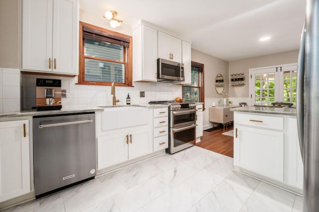 175 Canyon Drive, Columbus, OH 43214