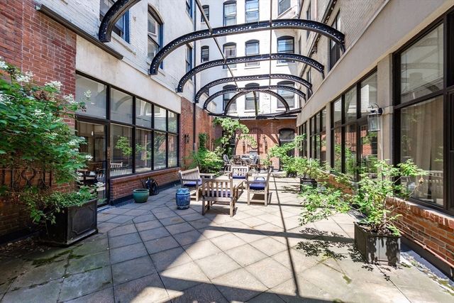 416 Commonwealth Ave 611, Boston, MA 02215
