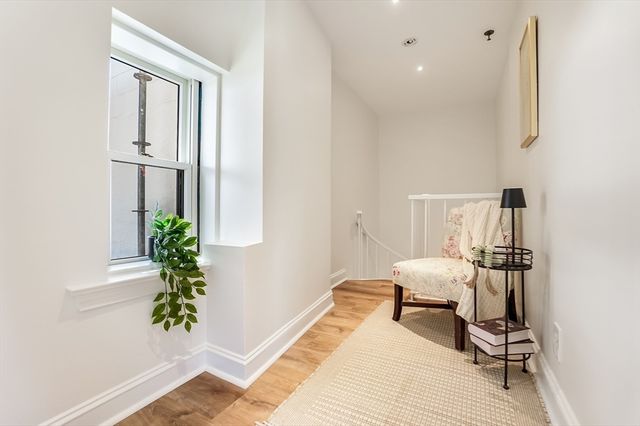 416 Commonwealth Ave 611, Boston, MA 02215