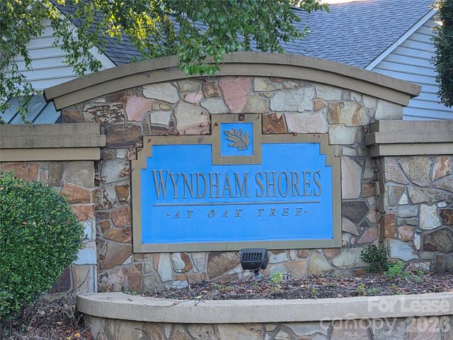 112 Spring Grove Drive, Mooresville, NC 28117