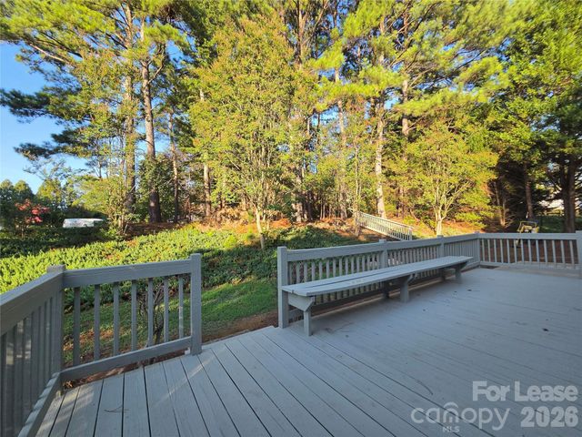 112 Spring Grove Drive, Mooresville, NC 28117