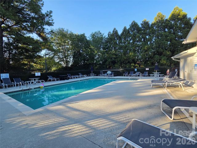 112 Spring Grove Drive, Mooresville, NC 28117