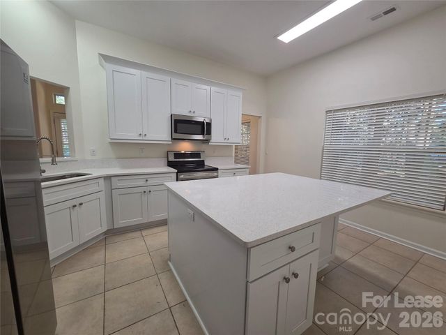 112 Spring Grove Drive, Mooresville, NC 28117