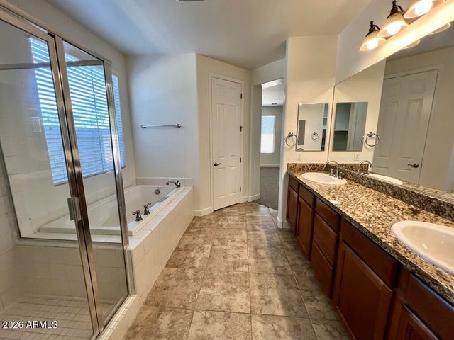 320 W WISTERIA Place, Chandler, AZ 85248