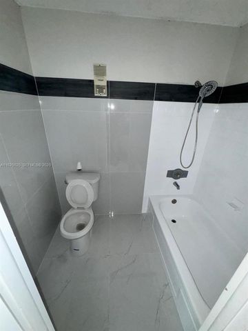 14840 Naranja Lakes Boulevard C4D, Homestead, FL 33032