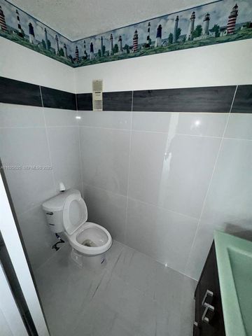 14840 Naranja Lakes Boulevard C4D, Homestead, FL 33032