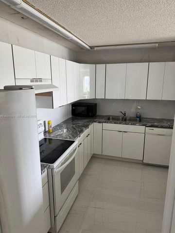 14840 Naranja Lakes Boulevard C4D, Homestead, FL 33032