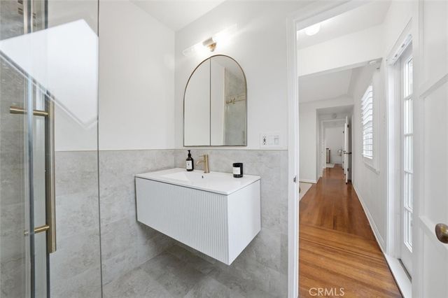 6426 W 82nd Street, Los Angeles, CA 90045