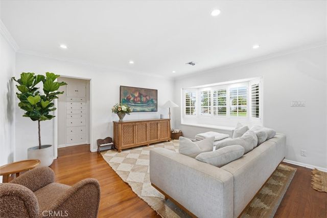 6426 W 82nd Street, Los Angeles, CA 90045