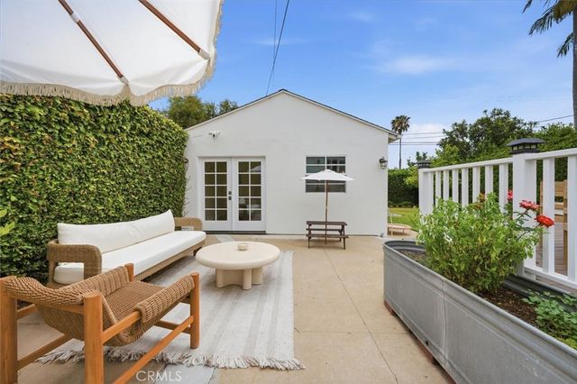 6426 W 82nd Street, Los Angeles, CA 90045
