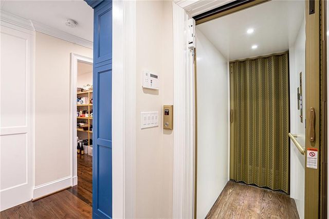 575 Peachtree Battle Avenue NW, Atlanta, GA 30305