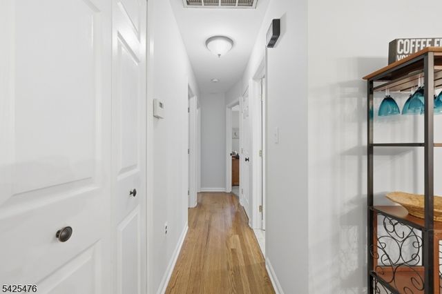 52 Smithtown Rd, Mount Olive Twp., NJ 07828