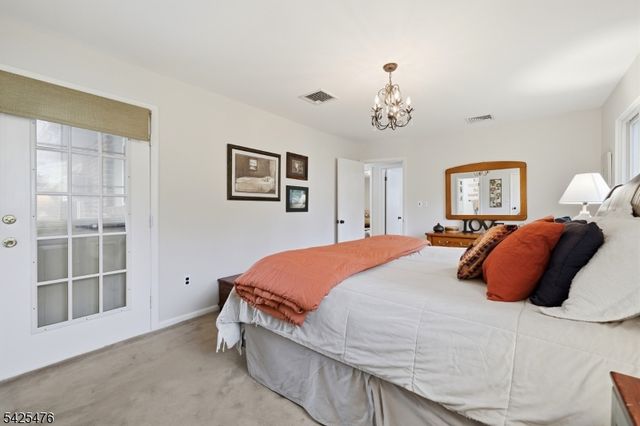 52 Smithtown Rd, Mount Olive Twp., NJ 07828