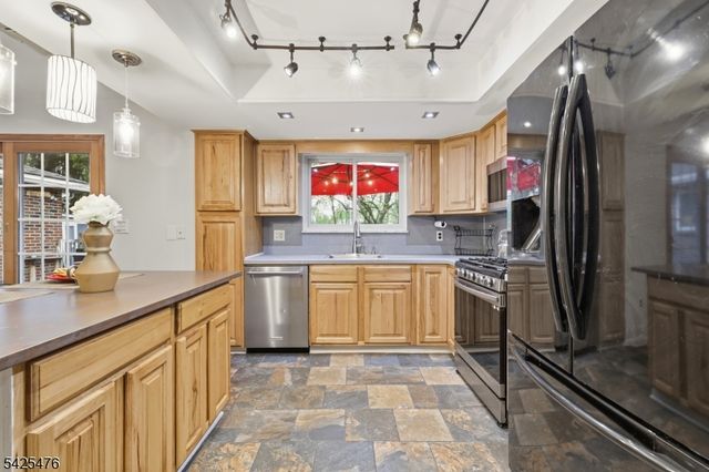 52 Smithtown Rd, Mount Olive Twp., NJ 07828