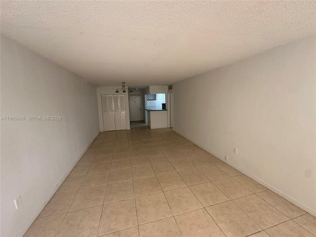 12590 NE 16th Ave 509, North Miami, FL 33161