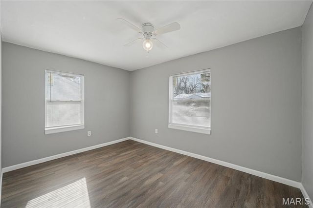 9820 Lorna Lane, St Louis, MO 63136