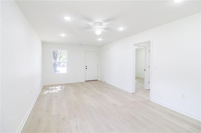 325 W Market Street, Warrensburg, MO 64093