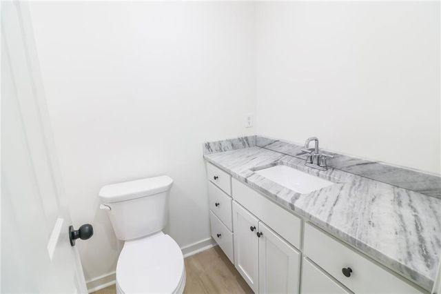 325 W Market Street, Warrensburg, MO 64093