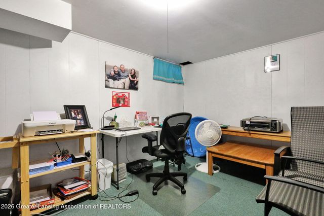 2036 Blue Lac Drive, Haslett, MI 48840