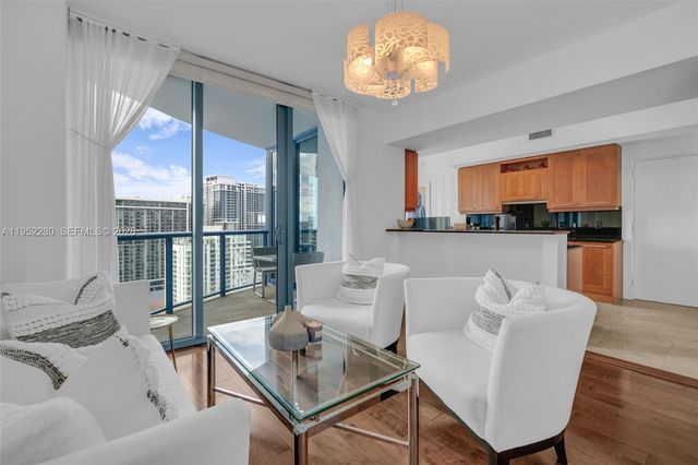 333 Las Olas Way 3006, Fort Lauderdale, FL 33301