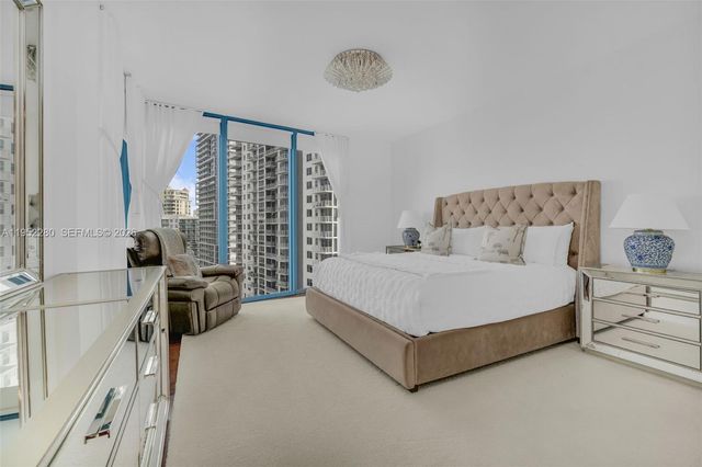 333 Las Olas Way 3006, Fort Lauderdale, FL 33301