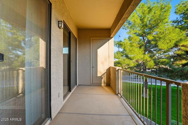 3330 S GILBERT Road 2003, Chandler, AZ 85286