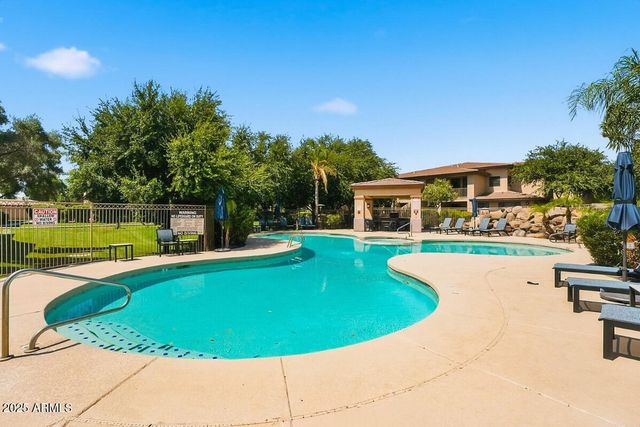 3330 S GILBERT Road 2003, Chandler, AZ 85286