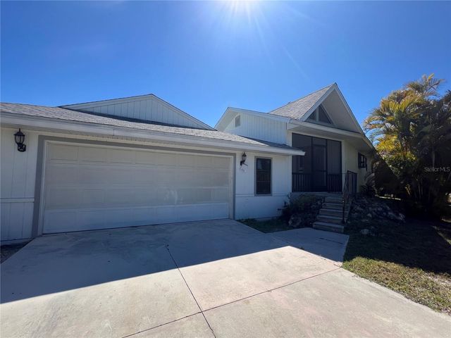 2615 MYRTLE AVENUE, Punta Gorda, FL 33950